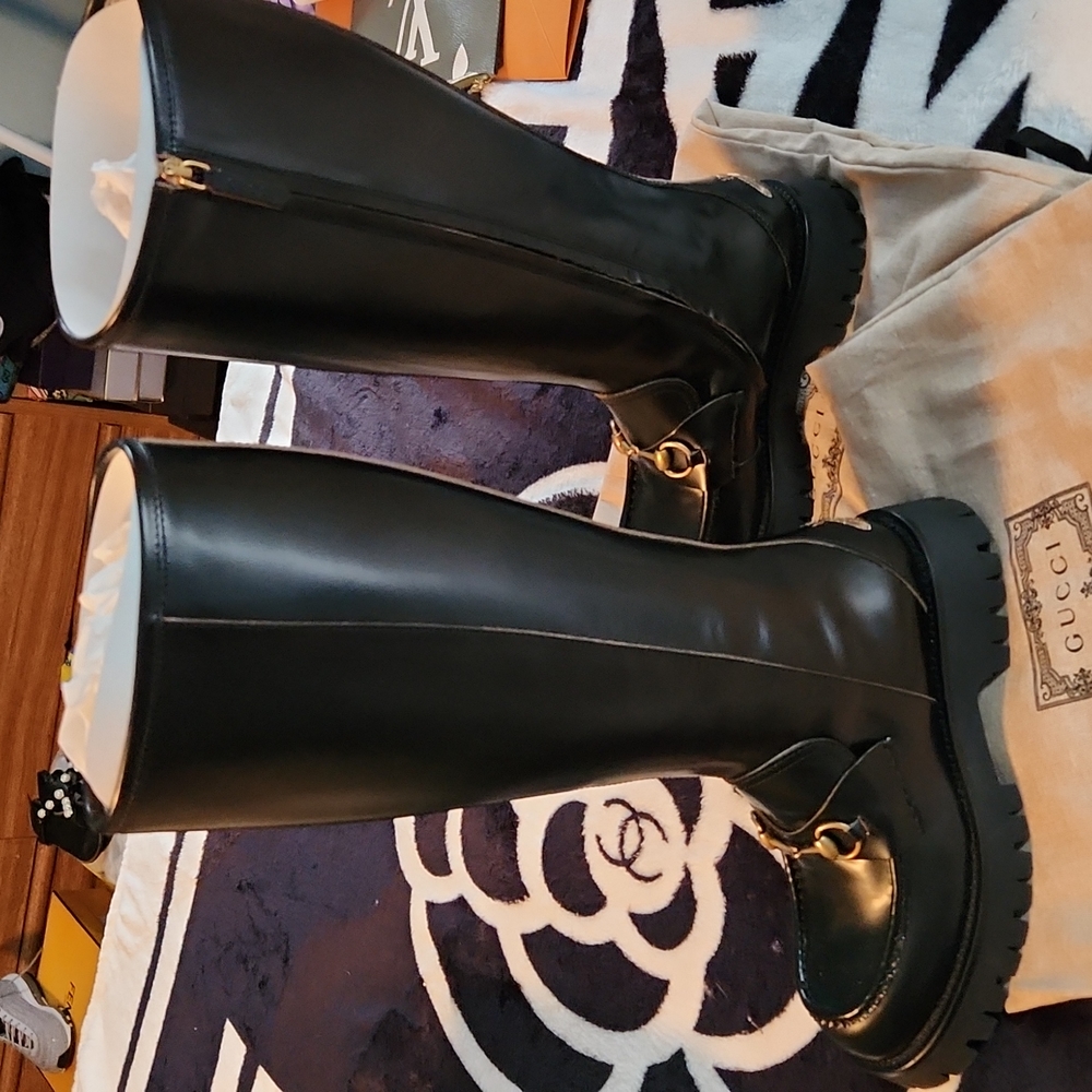 Gucci boots